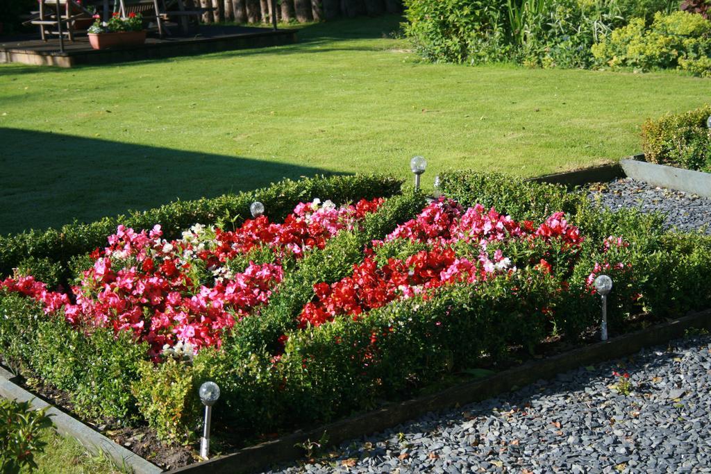 School House Cottage B&B And Tea Garden Hawkshead Exterior photo