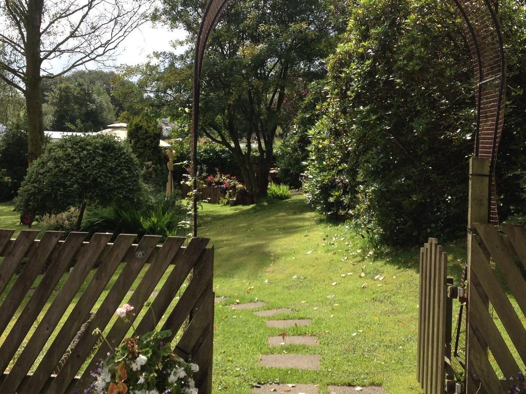 School House Cottage B&B And Tea Garden Hawkshead Exterior photo